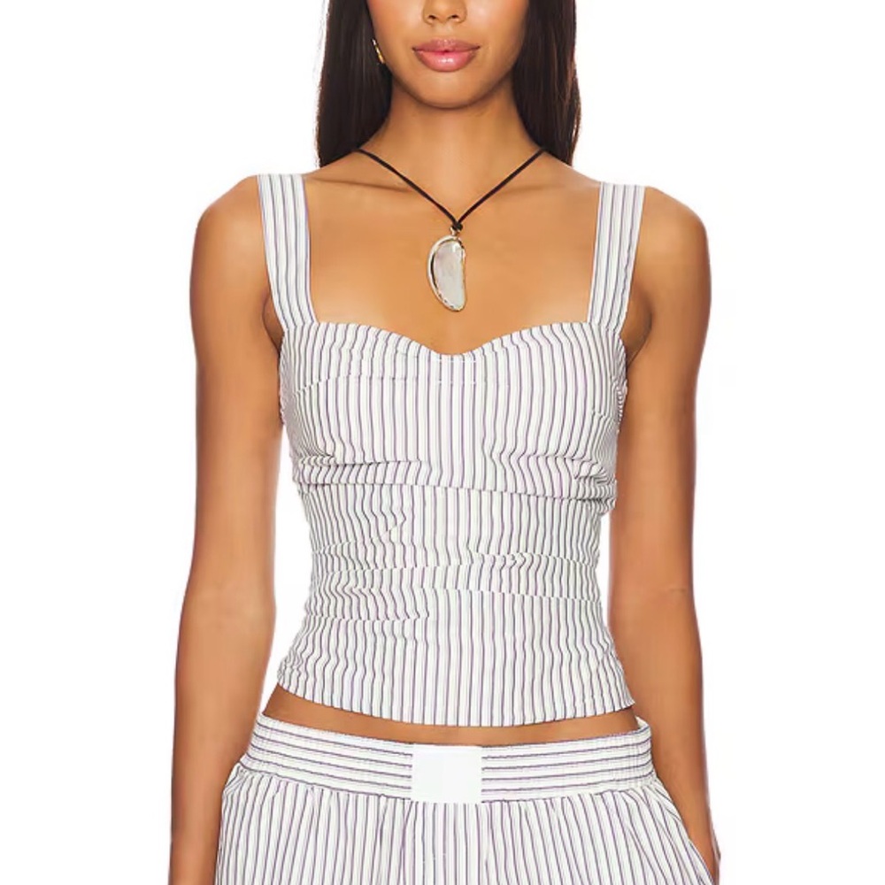 Lioness Striped Black and White Crop Top XXS NWT
